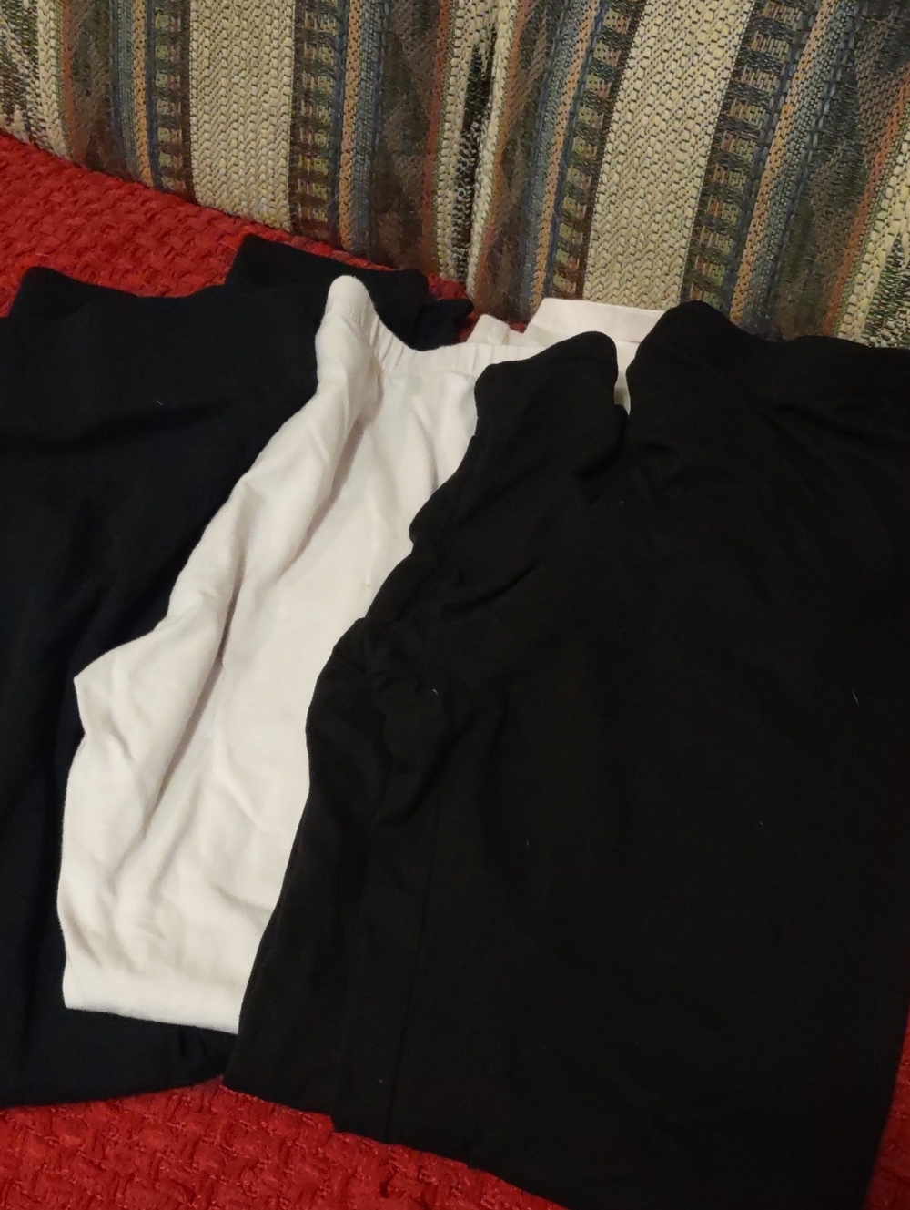 Lot of 3 Pairs 2 black 1 Pink Leggings in XL. Barely Worn.